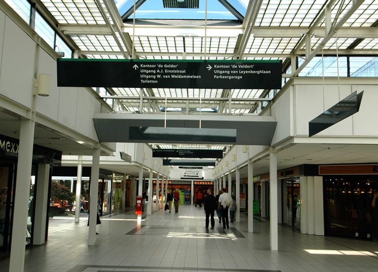 Winkelcentrum Groot Gelderlandplein Buitenveldert